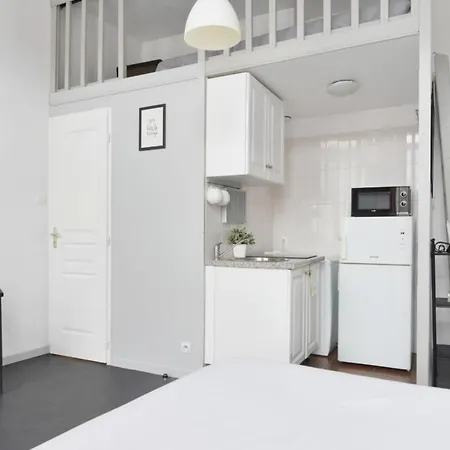 Apartmán Bright And Quiet Studio In Center - Welkeys